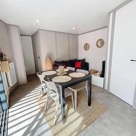 Cozy A - 4 Pers, Piscine Chauffee, Proche Et Commerces * Jullouville-les-Pins